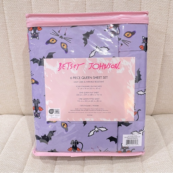Betsey Johnson Other - NEW Betsey Johnson Halloween Purple Black Queen Sheet Set Cat Bat 6 Piece